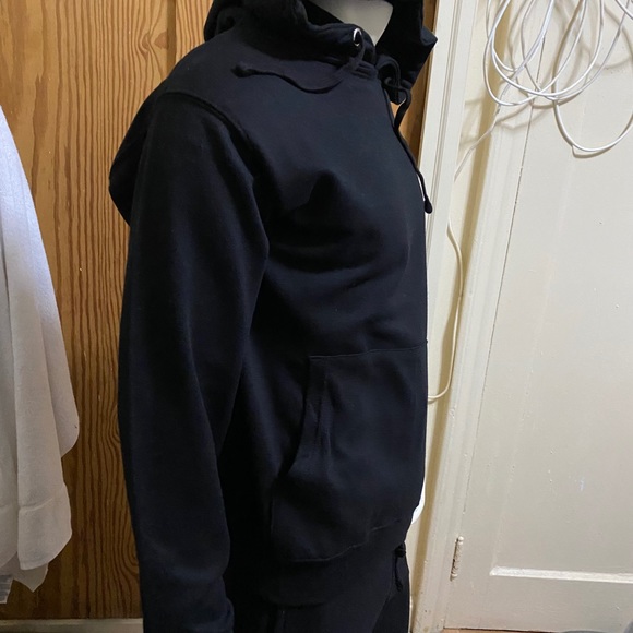 Black Hoodie and Pants set - Picture 2 of 8